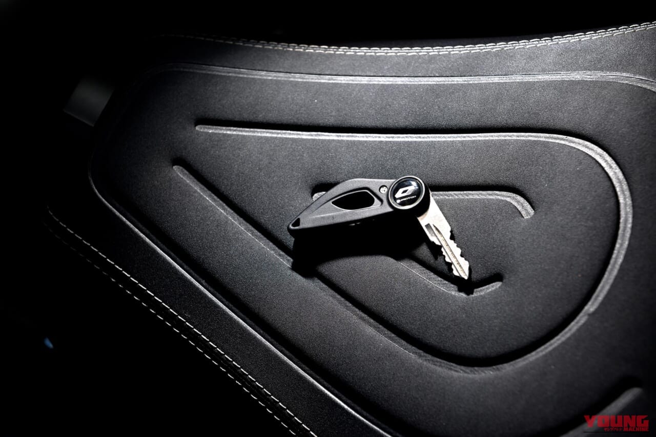 QJMOTOR SRV250A|【新車試乗】「この見た目でオートマ?!」水冷Vツイン搭載の軽二輪クルーザー「QJMOTOR SRV250A」はクラス初『AMT』搭載【インプレッション】