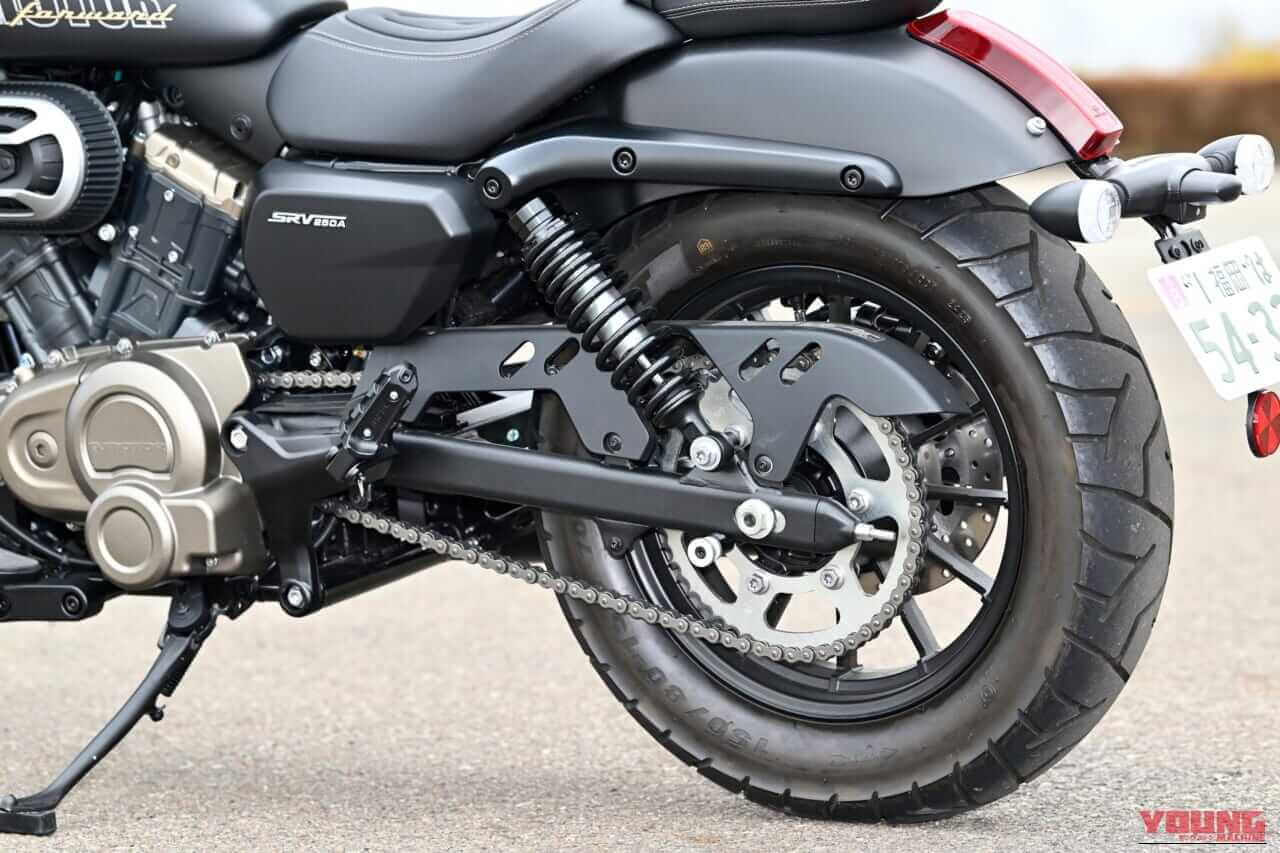 ｜【新車試乗】「この見た目でオートマ?!」水冷Vツイン搭載の軽二輪クルーザー「QJMOTOR SRV250A」はクラス初『AMT』搭載【インプレッション】