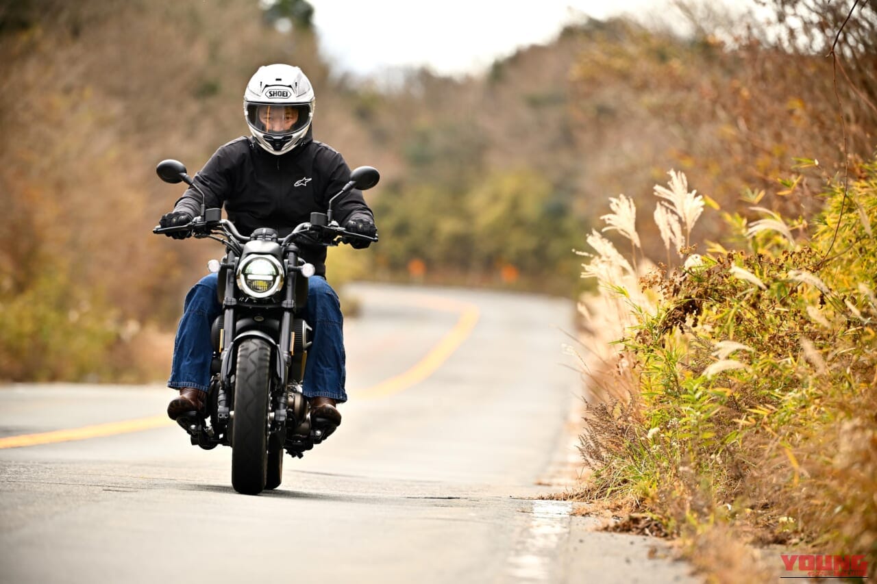 QJモーター｜SRV250A｜【新車試乗】「この見た目でオートマ?!」水冷Vツイン搭載の軽二輪クルーザー「QJMOTOR SRV250A」はクラス初『AMT』搭載【インプレッション】