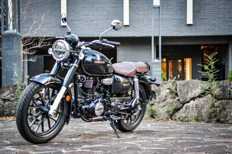 ホンダGB350C｜今から「ホンダ(Honda) GB350C」をベタ褒めするぞ!? 気になってる人はご覧ください〈インプレレビュー 前編〉