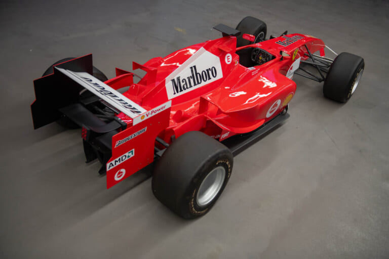 フェラーリ|スケールモデル|実物大・4000万円のプラモ?! いやいや本物素材も使ったスケールモデルです! フェラーリ界隈のモデラーが究極すぎる