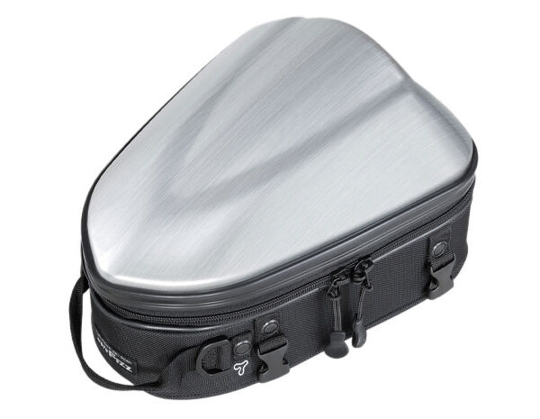 ライディングウエスト｜【タナックスの本気】あの“キャンピングシートバッグ”のDNAがここに！ ツーリングの達人が辿り着く「最強ウェストバッグ」の実力を暴く