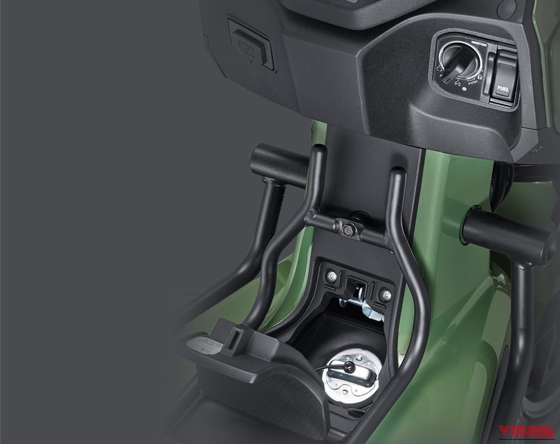 Honda Square X 125|【海外珍車】新大洲本田の異形モデル「スクエアX125」紹介:積載性を追求した、eSPエンジン搭載の「箱型」スクーター