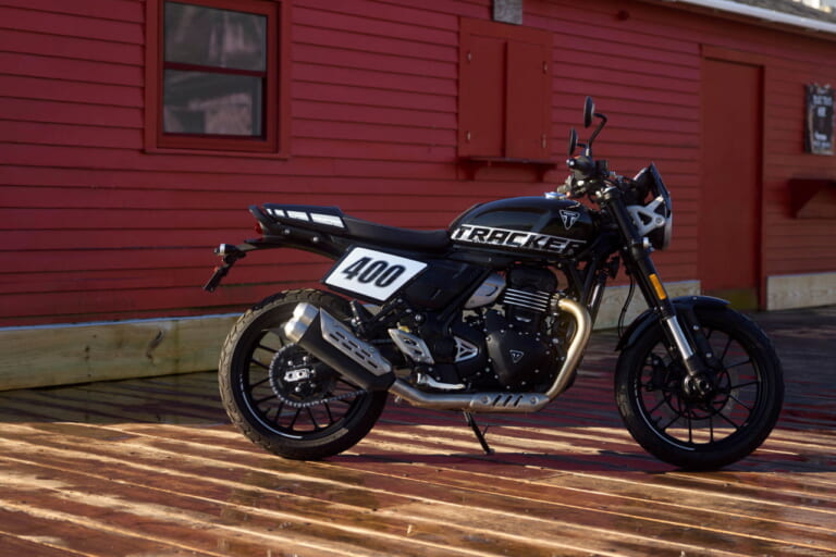 トライアンフ｜トラッカー400｜206年モデル｜【普通二輪免許で乗れる】トライアンフ「スラクストン400」「トラッカー400」見参!! 本日より予約受付開始！