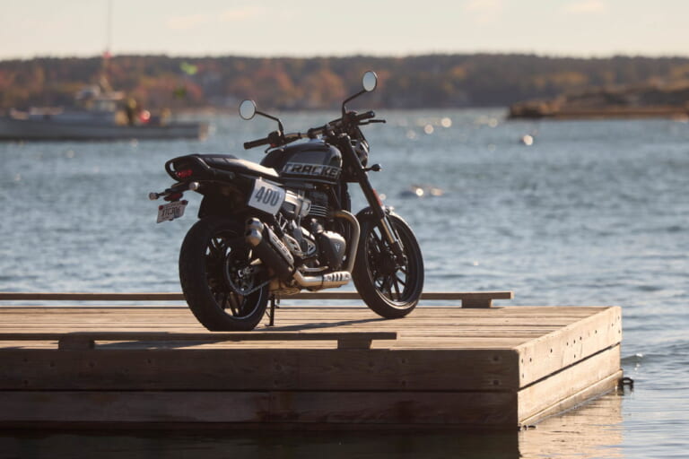 トライアンフ|トラッカー400|206年モデル|【普通二輪免許で乗れる】トライアンフ「スラクストン400」「トラッカー400」見参!! 本日より予約受付開始!