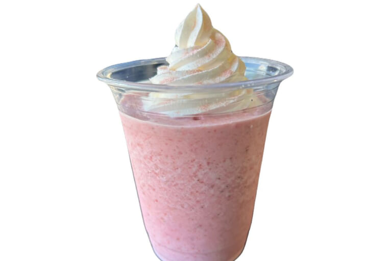 【あまおうスムージー】福岡県：道の駅いとだ(バニーズ)｜年末年始の帰省時に食べたい道の駅グルメ! 「道-1グランプリ」出場グルメを味わって2026年へ向けて心身ともにチャージだっ!