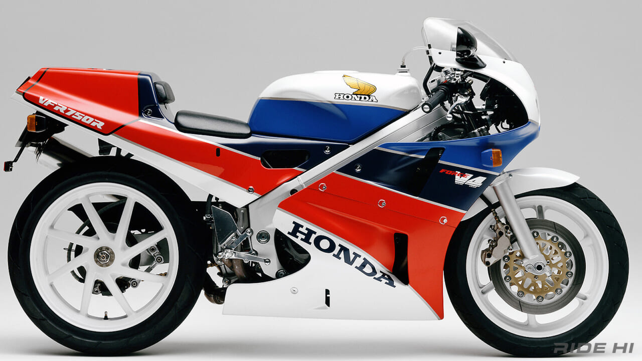 ホンダ|VFR750R|RC30|1987年|前代未聞、ワークスマシンを市販?! ホンダ「RC30(VFR750R)」は国内1000台を148万円の抽選で瞬時に完売!
