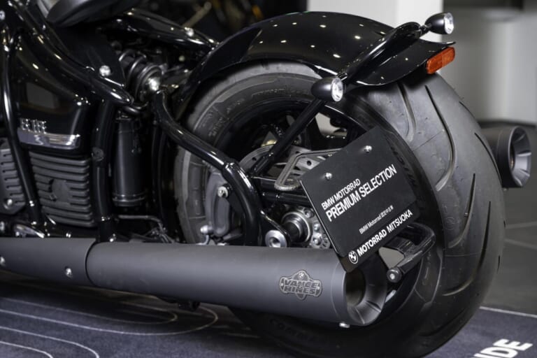 モトラッドミツオカ滋賀|R18カスタム車|ナンバー|レンタルBMWで琵琶湖をぐるりと一周。オープンから3年目となるモトラッドミツオカ滋賀の新たな観光提案