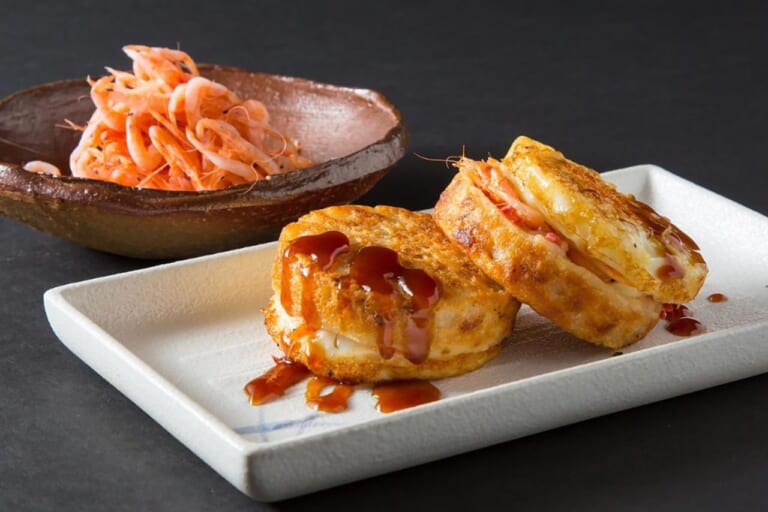 【おこたま】静岡県:道の駅富士川楽座(おこたま本舗)|年末年始の帰省時に食べたい道の駅グルメ! 「道-1グランプリ」出場グルメを味わって2026年へ向けて心身ともにチャージだっ!