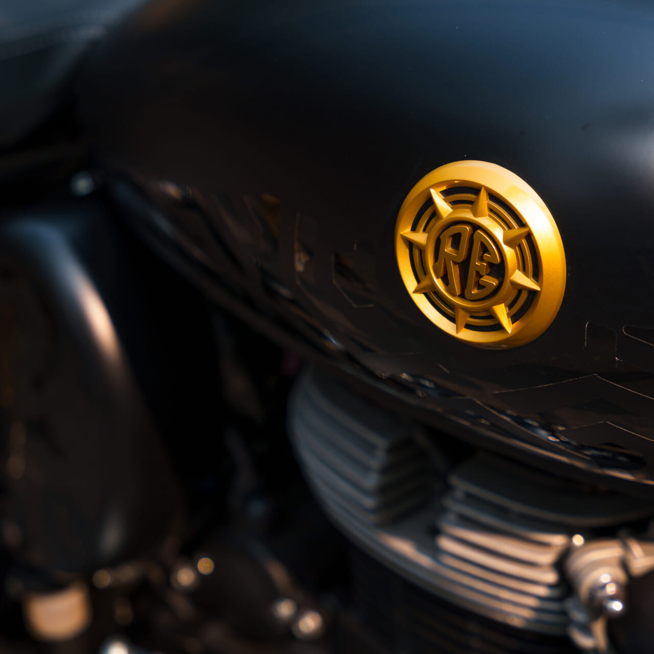 ｜ロイヤルエンフィールド新型「ゴアン クラシック350」＆「クラシック650」緊急展示！ 浅草ORTIGAでオーナー向けイヤーエンドパーティ開催へ