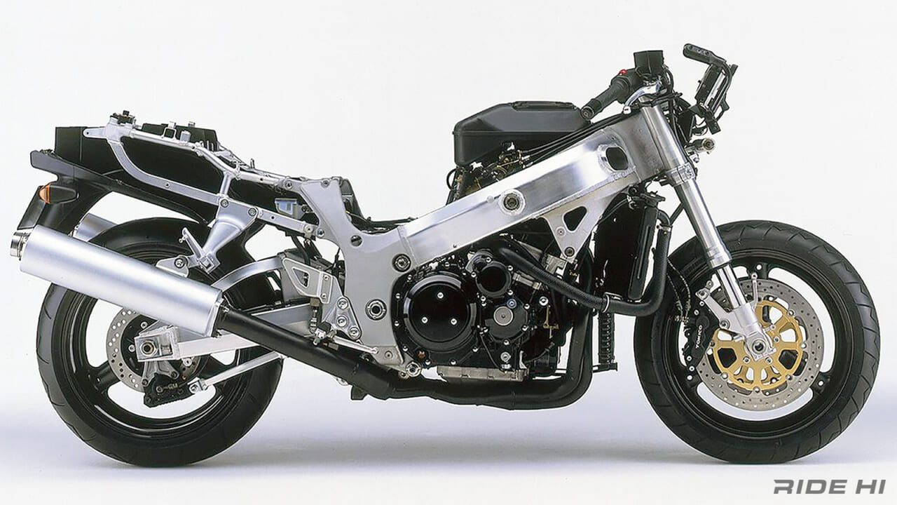 スズキ｜ハヤブサ｜GSX1300R｜1999｜スズキの怪物「ハヤブサ（GSX1300R）」が人気の基盤を築いたのは意外なほどのフレンドリーさ！