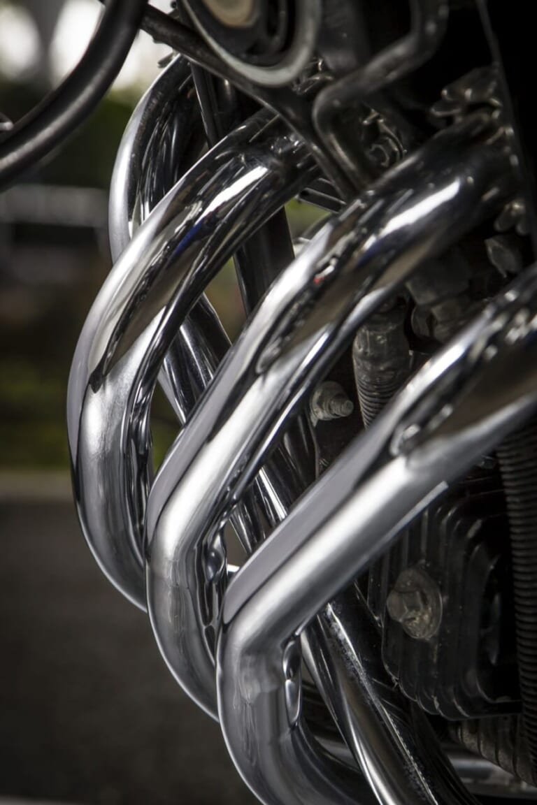 HONDA CBX400F｜【昭和名車】ホンダ(HONDA)CBX400F【1981～1984】各部解説：改革の旗手として恥じない最先端メカの数々