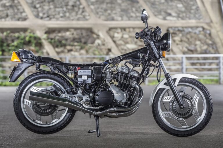 HONDA CBX400F｜【昭和名車】ホンダ(HONDA)CBX400F【1981～1984】各部解説：改革の旗手として恥じない最先端メカの数々