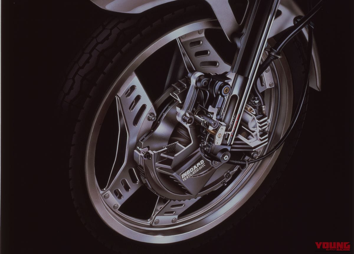 |【昭和名車】ホンダ(HONDA)CBX400F【1981~1984】各部解説:改革の旗手として恥じない最先端メカの数々