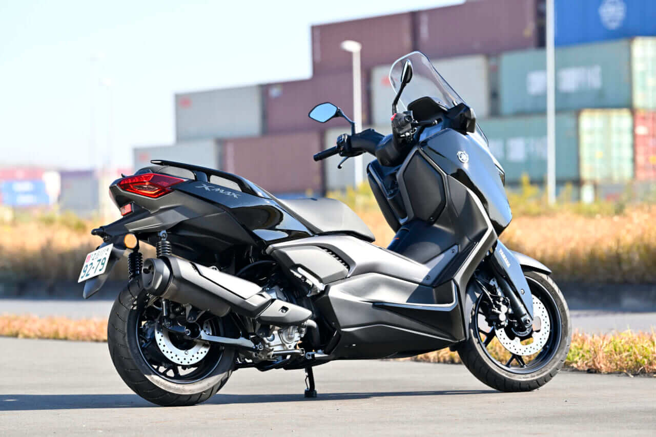 ヤマハ｜XMAX｜2025年モデル｜【“MAXシリーズ”は250ccクラスもやっぱりスポーティ！】ヤマハ　XMAX ’25モデル試乗レポート