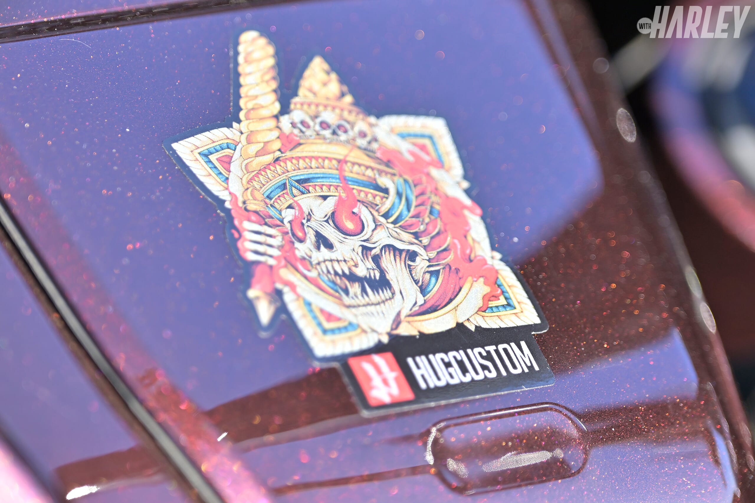 ハーレーダビッドソン｜CVO ROADGLIDE｜トライジャカスタム｜グラフィック｜ラッピングでより手軽に車体カラーを自在にアレンジ＜TRIJYA CUSTOM MOTORCYCLES｜CVO ROADGLIDE＞