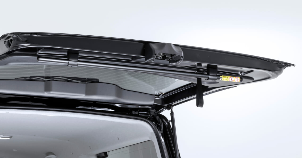 |趣味も仕事もこれ1台でOK?ハイエースを劇的に便利にする「モデリスタ」新作パーツ発売