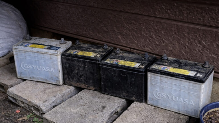 【DIY整備知識】バイク用バッテリーの処分方法まとめ! 放置は危険? 正しく"お得"に手放すコツ教えちゃいます|【DIY整備知識】バイク用バッテリーの処分方法まとめ! 放置は危険? 正しく”お得”に手放すコツ教えちゃいます