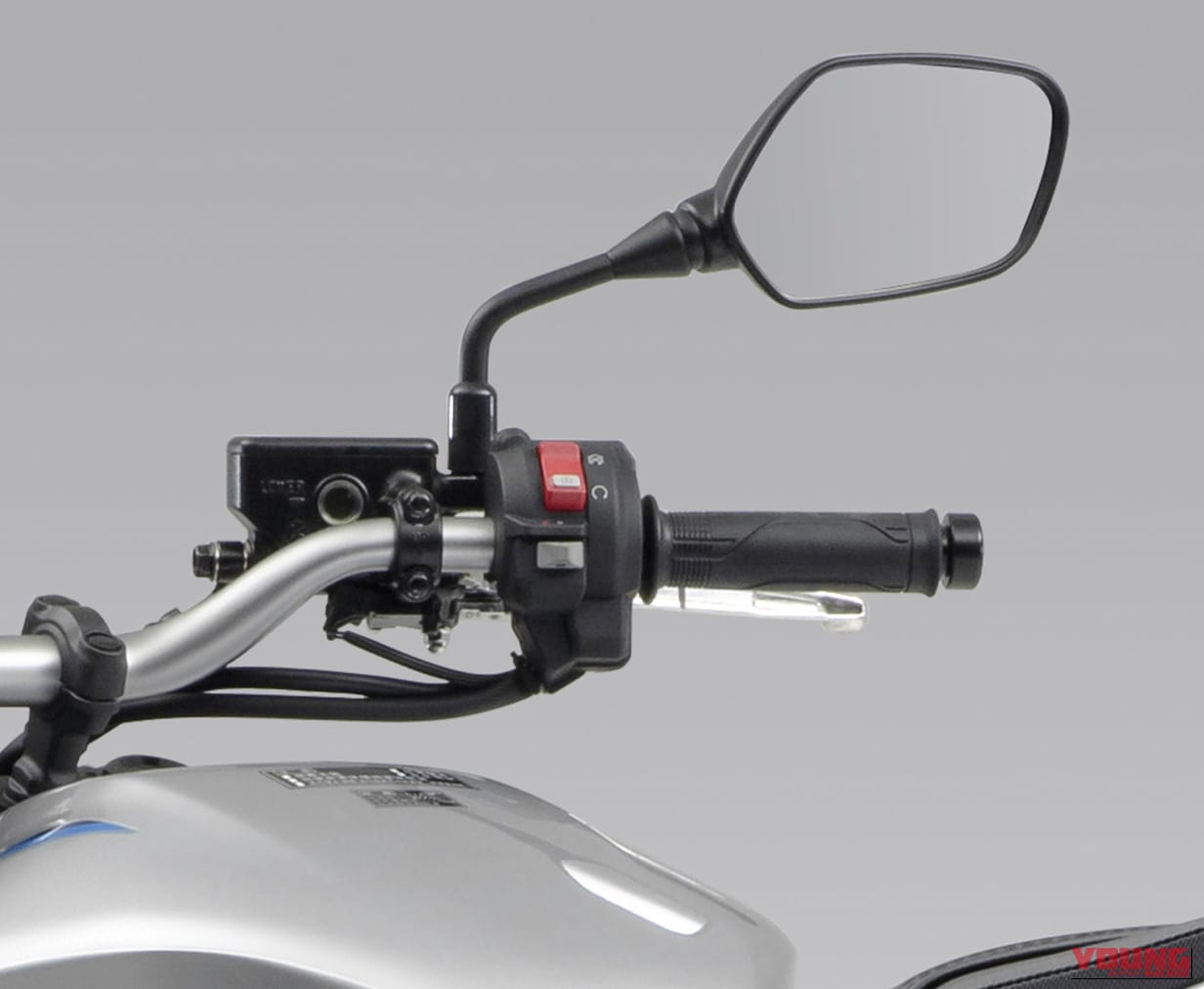 ｜新型CB400スーパーフォアも占える?! ホンダが「CB500スーパーフォア」のカラーバリエーションを公開！【海外】