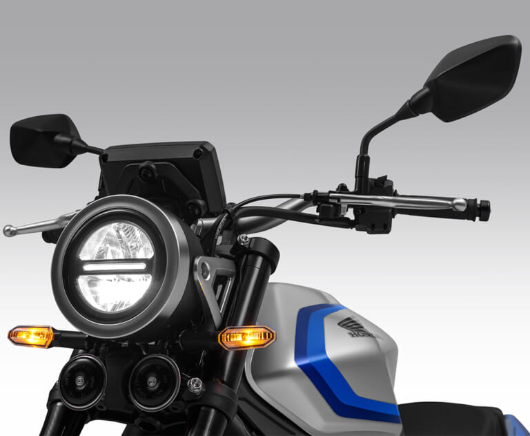 ホンダ｜CB500スーパーフォア｜中国仕様｜新型CB400スーパーフォアも占える?! ホンダが「CB500スーパーフォア」のカラーバリエーションを公開！【海外】