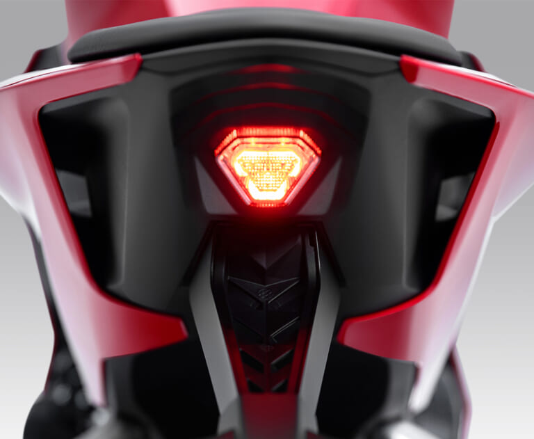 ホンダ|CBR500R FOUR|中国仕様|新型4気筒スポーツ「CBR400R FOUR」カウントダウン?! ホンダが「CBR500R FOUR」のカラーバリエーションを公開!【海外】