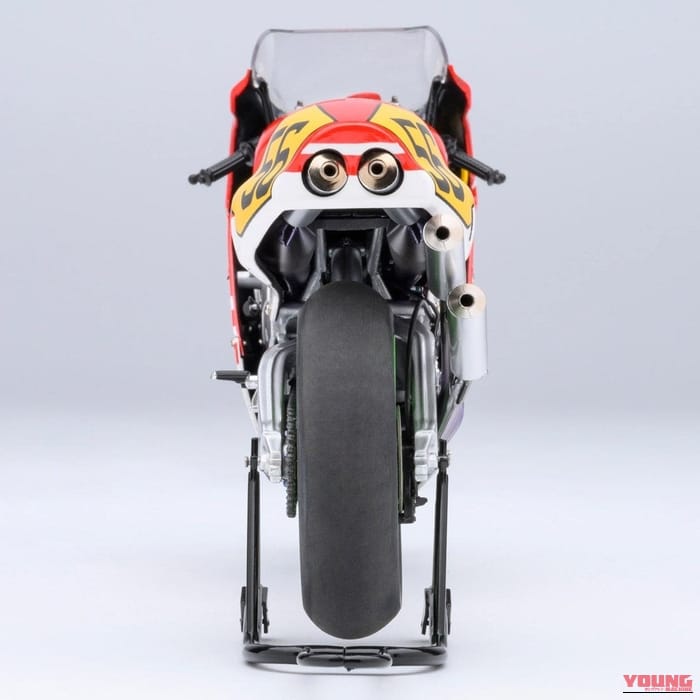 AUTOART HONDA NSR500  WGP500 #56｜【バリバリ伝説】巨摩郡のNSR500が1/12スケールモデルで登場! オートアート製・ヘルメット付属の充実ぶり