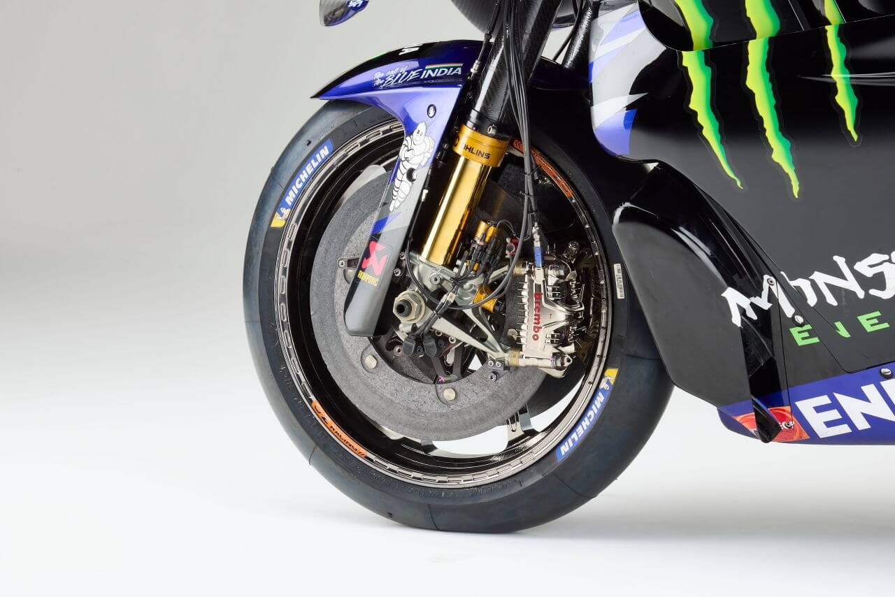 ヤマハ|YZR-M1|2025年|直列4気筒|ファビオ・クアルタラロ|足りないものに真摯に向きあった並列4気筒と、来るべくMotoGP新時代に繋げるV4マシンの開発も進めた、ヤマハの2025シーズンレビュー