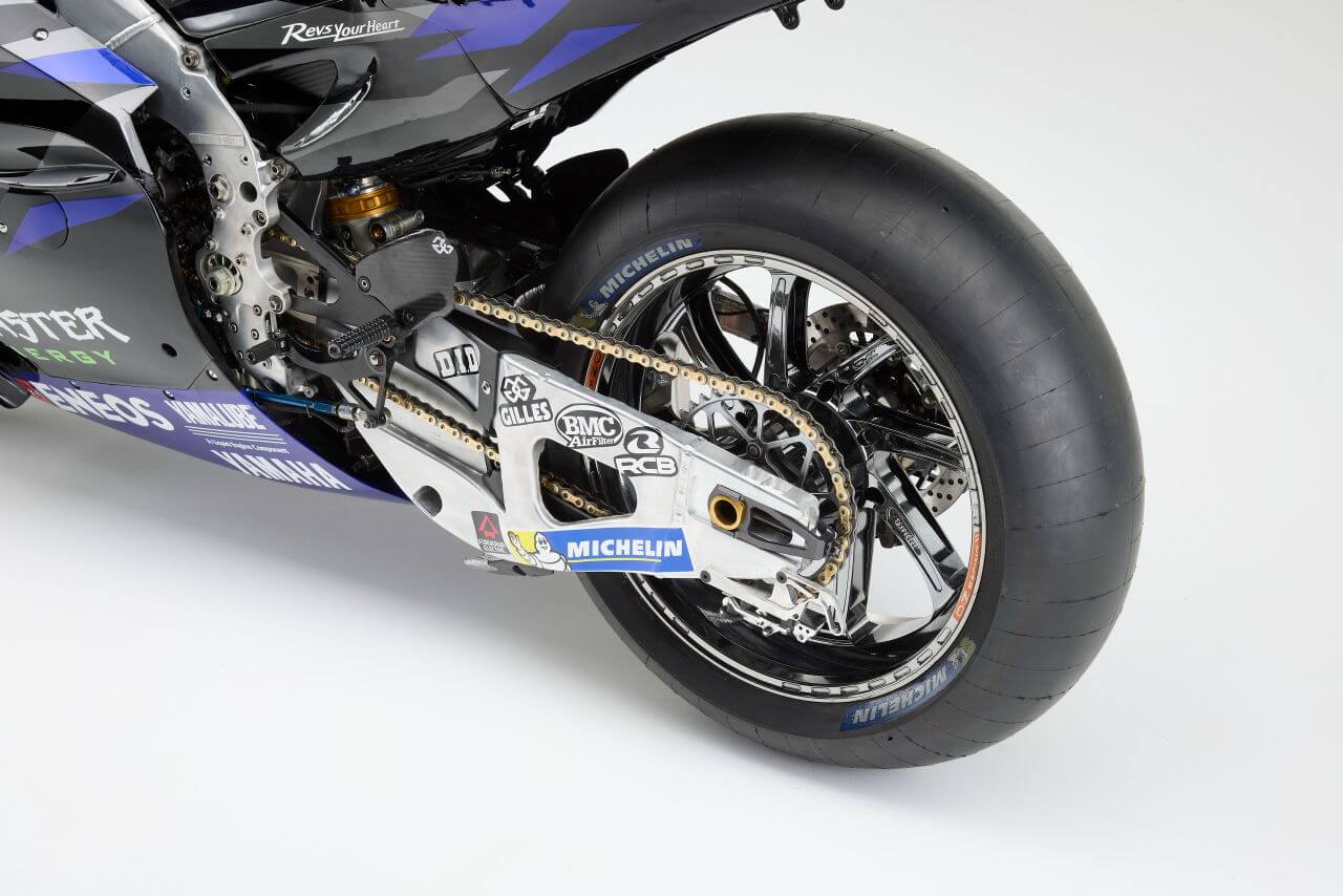 ヤマハ|YZR-M1|2025年|直列4気筒|ファビオ・クアルタラロ|足りないものに真摯に向きあった並列4気筒と、来るべくMotoGP新時代に繋げるV4マシンの開発も進めた、ヤマハの2025シーズンレビュー