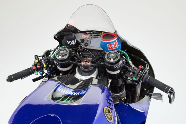 ヤマハ|YZR-M1|2025年|直列4気筒|ファビオ・クアルタラロ|足りないものに真摯に向きあった並列4気筒と、来るべくMotoGP新時代に繋げるV4マシンの開発も進めた、ヤマハの2025シーズンレビュー