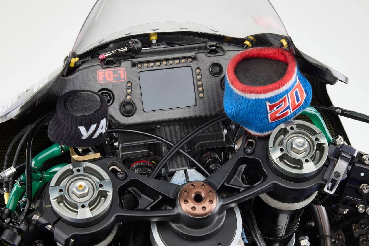 ヤマハ|YZR-M1|2025年|直列4気筒|ファビオ・クアルタラロ|足りないものに真摯に向きあった並列4気筒と、来るべくMotoGP新時代に繋げるV4マシンの開発も進めた、ヤマハの2025シーズンレビュー