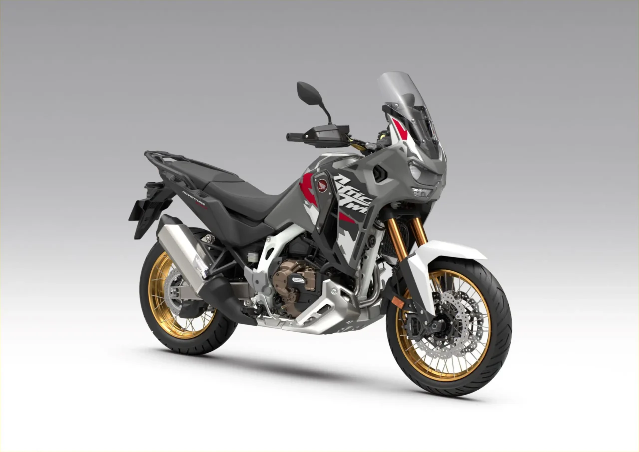 HONDA CRF1100L Africa Twin｜【2026新車】ホンダ新型「アフリカツイン」はMT廃止でDCTのみに!〈S〉も消滅しアドベンチャースポーツESに集約