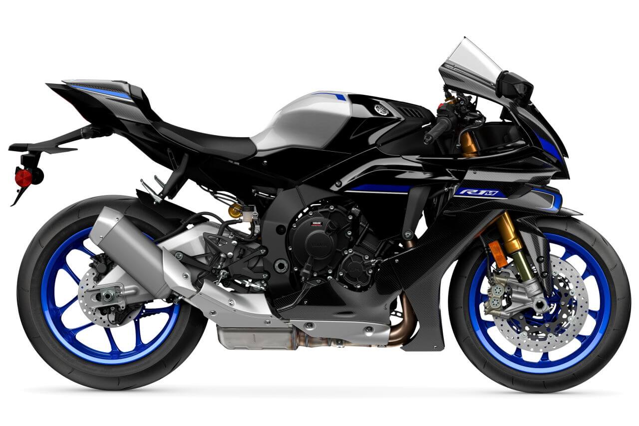 ｜ヤマハ「YZF-R1」「YZF-R1M」の2026年モデル登場！ カーボン製ウイングレット採用の最新型は70周年記念カラーを先行発売
