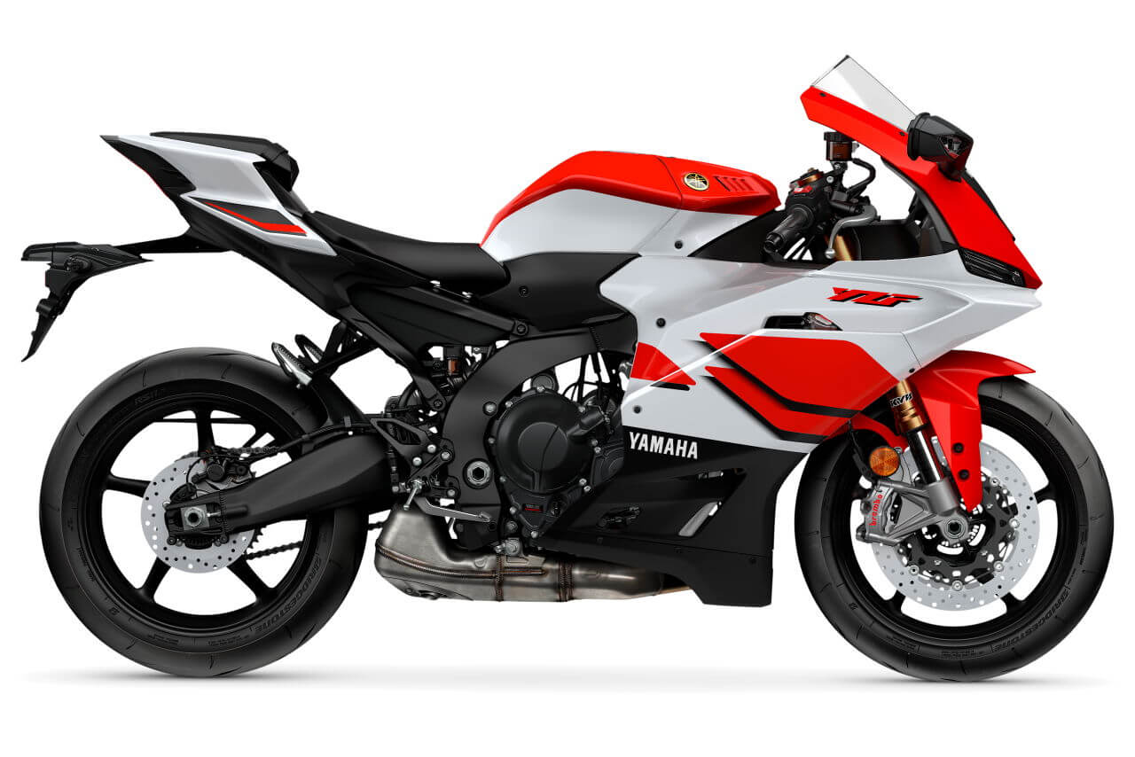 ヤマハ｜YZF-R9 70周年記念モデル｜2026年｜【限定発売】伝説のOW-02カラーで揃い踏み！ ヤマハが創立70周年記念モデルを「YZF-R」シリーズ全5機種で展開［R1、R9、R7、R3、R25］
