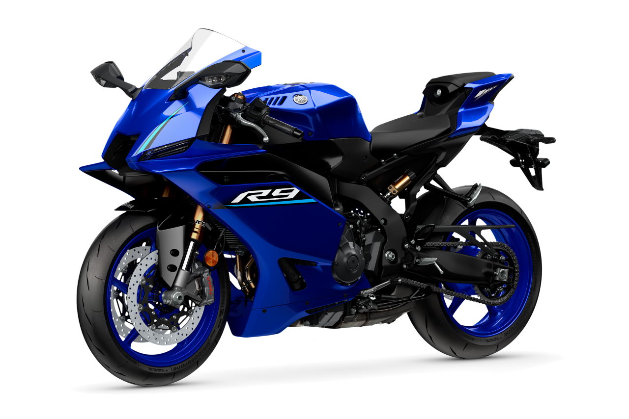 |新標準カラーは150万円切り据え置き! ヤマハ「YZF-R9」に新色と限定70周年カラーが登場