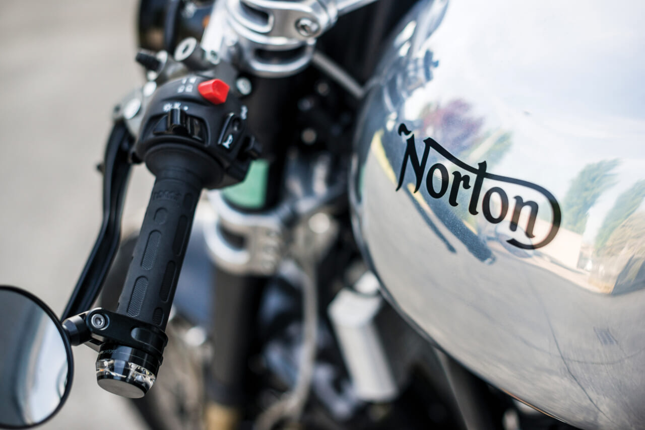 |ノートン「ドミレーサー」とは?伝説の限定50台モデルの歴史と中古市場の価値を徹底解説