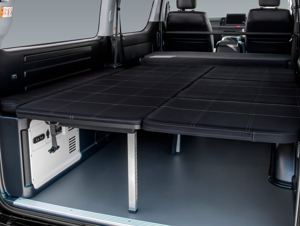 |趣味も仕事もこれ1台でOK?ハイエースを劇的に便利にする「モデリスタ」新作パーツ発売