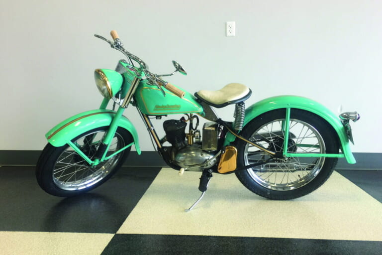 ハーレーダビッドソン 125 ハマー(1948~1952)|フェラーリにマセラティも?! 125ccのプレミアムな珍車を欧州からピックアップ!