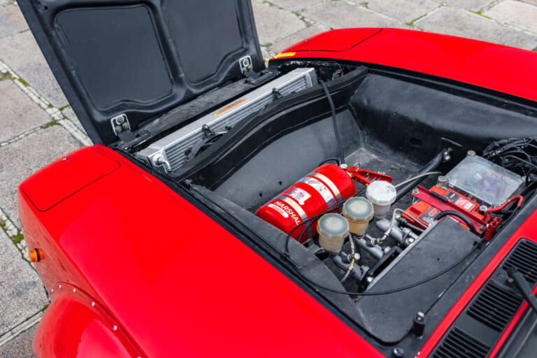 デ・トマソ・パンテーラ|GTS|【あの頃のスーパーカー】イタリア製ミッドシップの車体にアメリカ製V8エンジンをブチ込んだデ・トマソ・パンテーラ