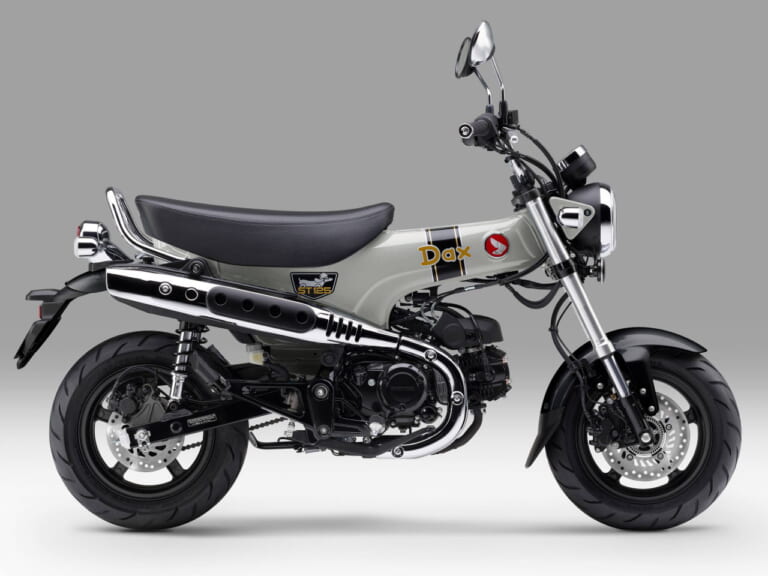 ホンダ｜ダックス125｜欧州仕様｜2026年モデル｜オレンジ＆ホワイトに色変！ ホンダ「ST125ダックス」の2026年モデルは全3色ラインナップに【欧州】