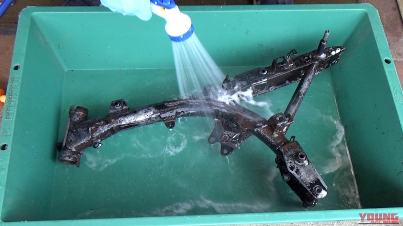 【DIY整備】サビ落とし革命! 削らずに落とせるハケ塗りサビ取り剤を使ってみたら効果的すぎた|【DIY整備】サビ落とし革命! 削らずに落とせるハケ塗りサビ取り剤を使ってみたら効果的すぎた