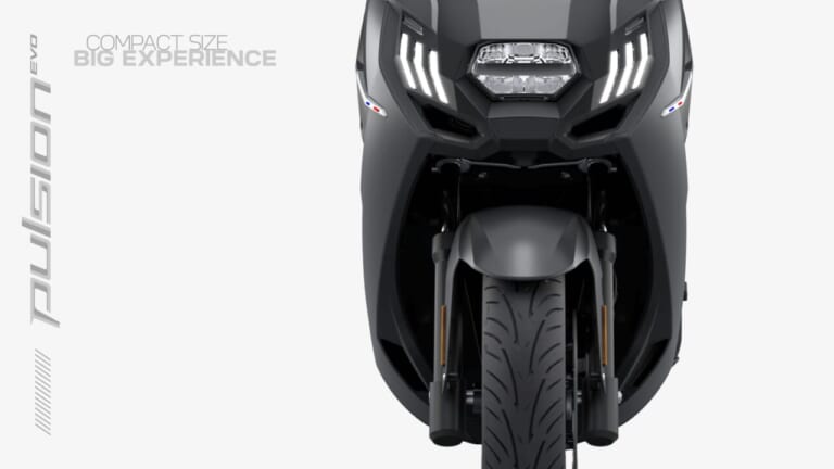 PEUGEOT PULSION EVO125｜【海外新型】125ccスクーター プジョー「プルシオンEVO」登場! 驚異の収納力と航続距離を誇るフレンチGT