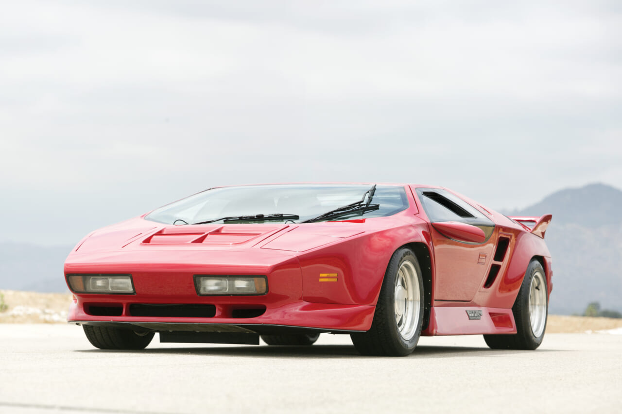 ｜世界に1台のヴェクターWX3ロードスター｜380km/h超を狙った米製スーパーカーの数奇な運命