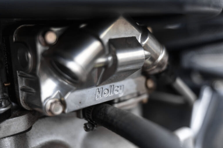 デ・トマソ・パンテーラ|GTS|【あの頃のスーパーカー】イタリア製ミッドシップの車体にアメリカ製V8エンジンをブチ込んだデ・トマソ・パンテーラ