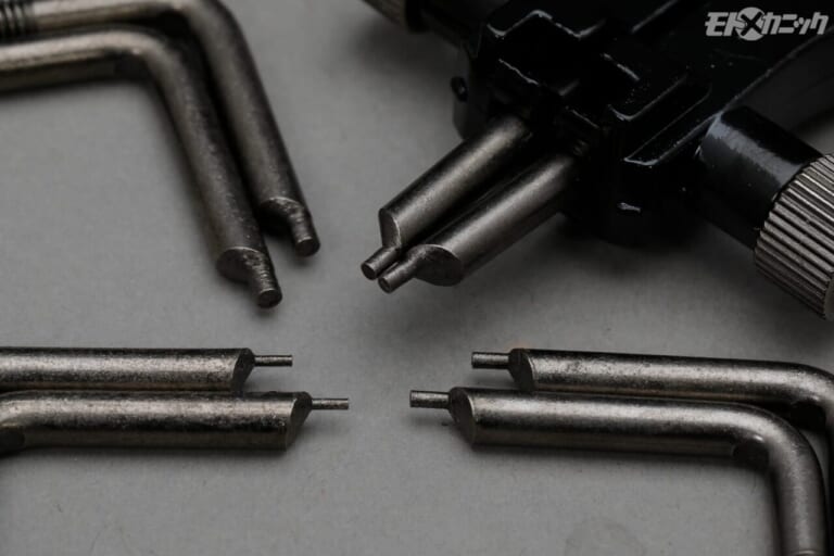 アストロプロダクツ|マルチアングル スナップリングプライヤー|モトメカニック編集部がお勧めするアストロプロダクツの最新工具×5選