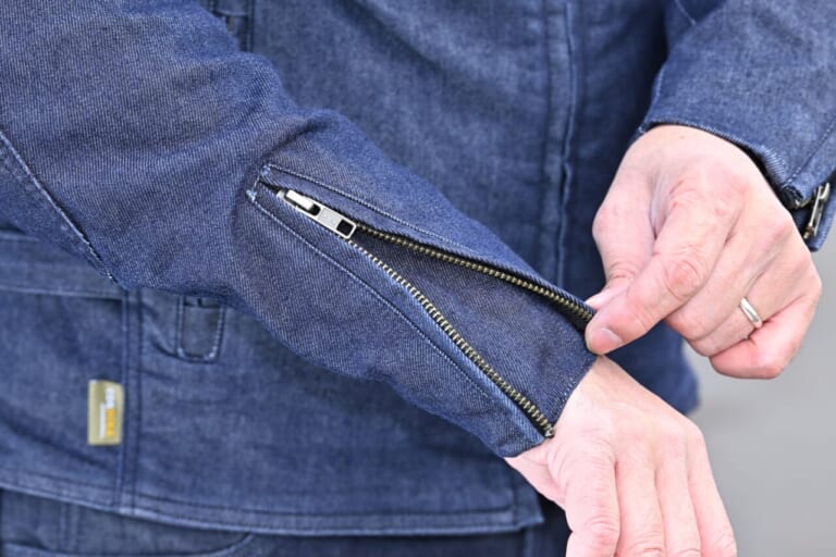 デグナーAAAデニムジャケット｜欧州の安全基準であるCE規格のAA〜AAAクラスをクリアした生地を使ったシンプルデザインのライディングデニムウェア