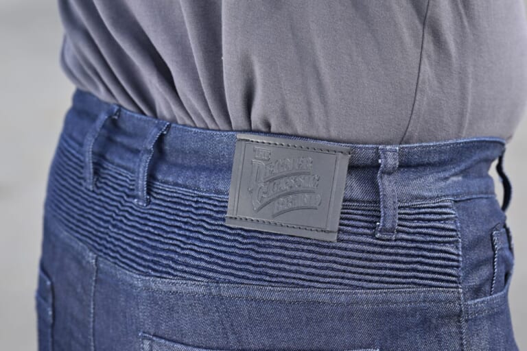 デグナーAAAデニムパンツ｜欧州の安全基準であるCE規格のAA〜AAAクラスをクリアした生地を使ったシンプルデザインのライディングデニムウェア