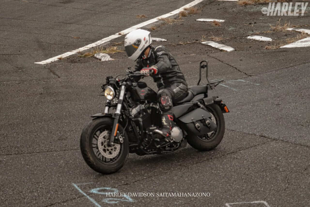 HD埼玉花園|サーキット走行|参加者|ハーレーでのツーリング先はサーキット。安全に思い切りバイクを楽しめる環境でスポーツライディングを満喫!<HD埼玉花園>