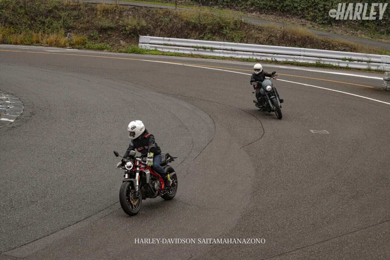 HD埼玉花園｜サーキット走行｜参加者｜ハーレーでのツーリング先はサーキット。安全に思い切りバイクを楽しめる環境でスポーツライディングを満喫!＜HD埼玉花園＞