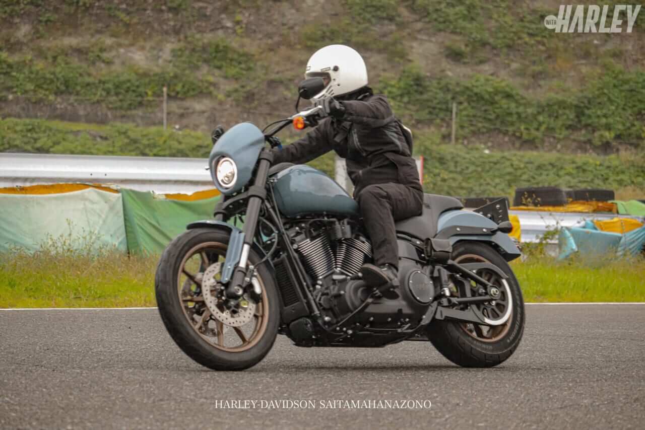 HD埼玉花園｜サーキット走行｜参加者｜ハーレーでのツーリング先はサーキット。安全に思い切りバイクを楽しめる環境でスポーツライディングを満喫!＜HD埼玉花園＞