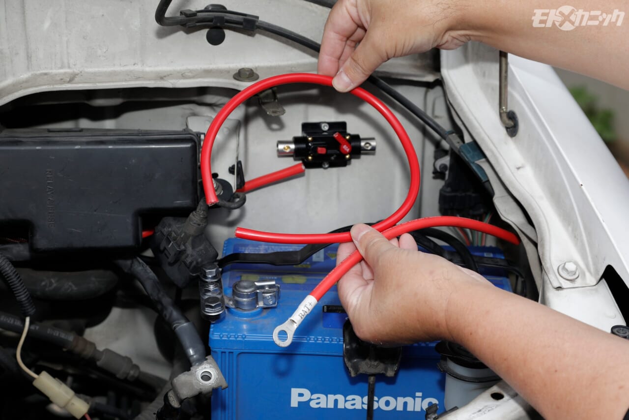 ｜【車中泊にも】マルチ型バッテリーターミナルでトランポ車載のポタ電を安全充電＜DIY電気工作の必須テクニック＞